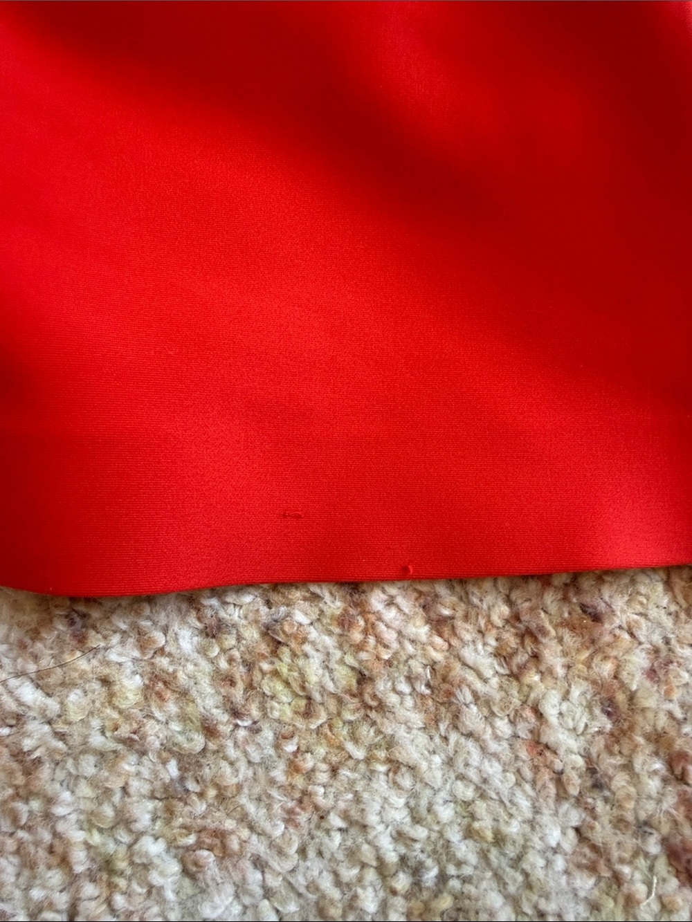 ALO Yoga Red Athletic Shorts and Crop Tank Set - Picture 3 of 3